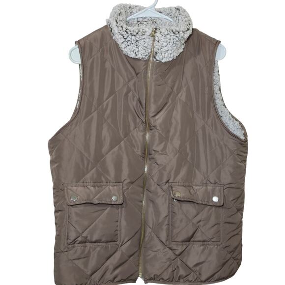 Womens Gold Quilted Vest Soft Fleece Lining Size XL New Without Tags - Picture 1 of 6